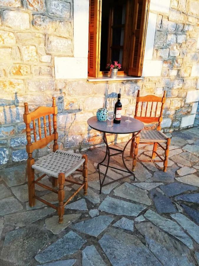 Theasea House With Garden Riglia Exterior photo